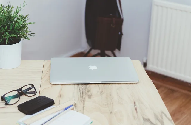 macbook, laptop, computer, technology, desk, office, business, creative, eyeglasses, notepad, notebook, ruler, pen, nature, wood, plant. A four-tool shortlist for English ad teams, organised by production job